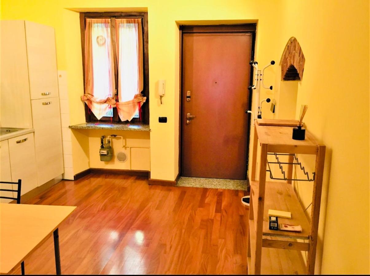 Ferienwohnung Bilocale Zona Centro Mailand Exterior foto